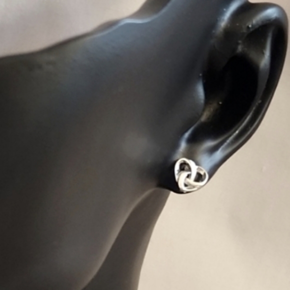 Fashion Jewelry Jewelry - 🍎;💎Authentic Sterling 925 Silver  Celtic Knot Heart Stud earring set